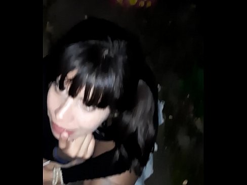 ❤️ Na ulici nabrekli penis v zameno za sladkarije ️❌  Seks pri nas ﹏